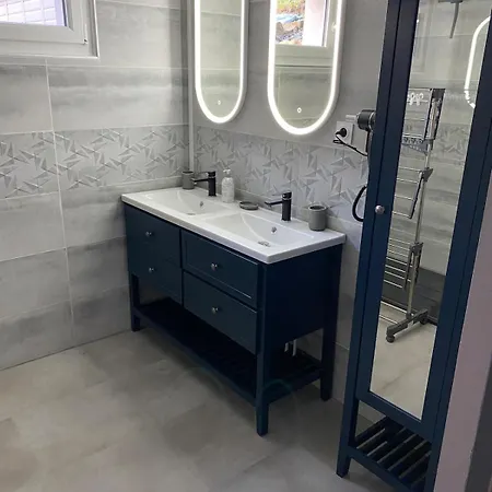 Semesterbostad Maison Les Cygnes Face Au Changey