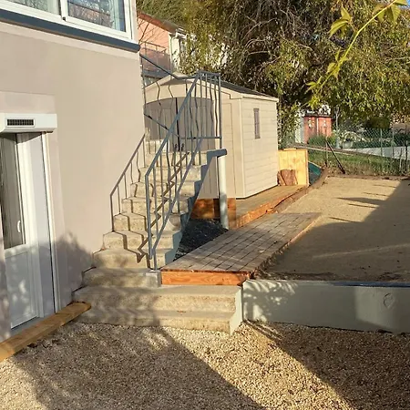 Maison Les Cygnes Face Au Semesterbostad Changey