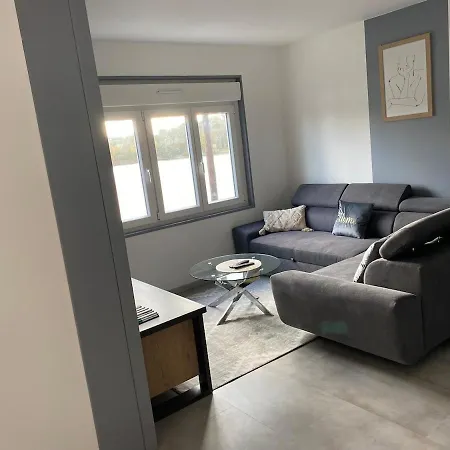 Maison Les Cygnes Face Au