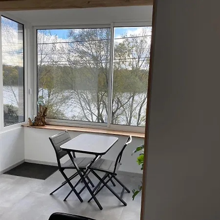 Semesterbostad Maison Les Cygnes Face Au *